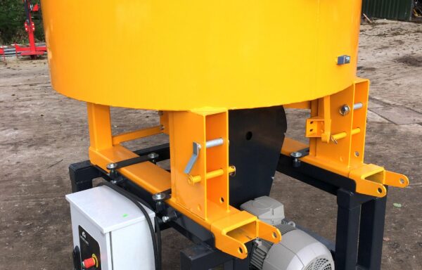 ELECTRICALLY DRIVEN 3 PHASE CONCRETE PAN MIXER