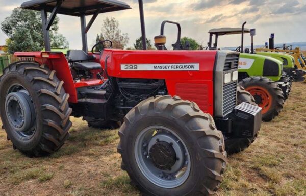 Massey Ferguson 399 4X4